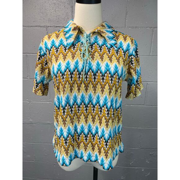 Vintage 60s Psychedelic Chevron Novelty Knit Short Sleeve Shirt Lace Up Med - Picture 2 of 10